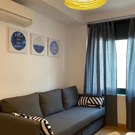Apartments Sant Lluis Center, 2 Min Walk From The Sea Lloret de Mar Exterior photo