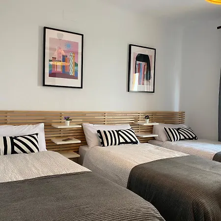 Apartments Sant Lluis Center, 2 Min Walk From The Sea Lloret de Mar Exterior photo